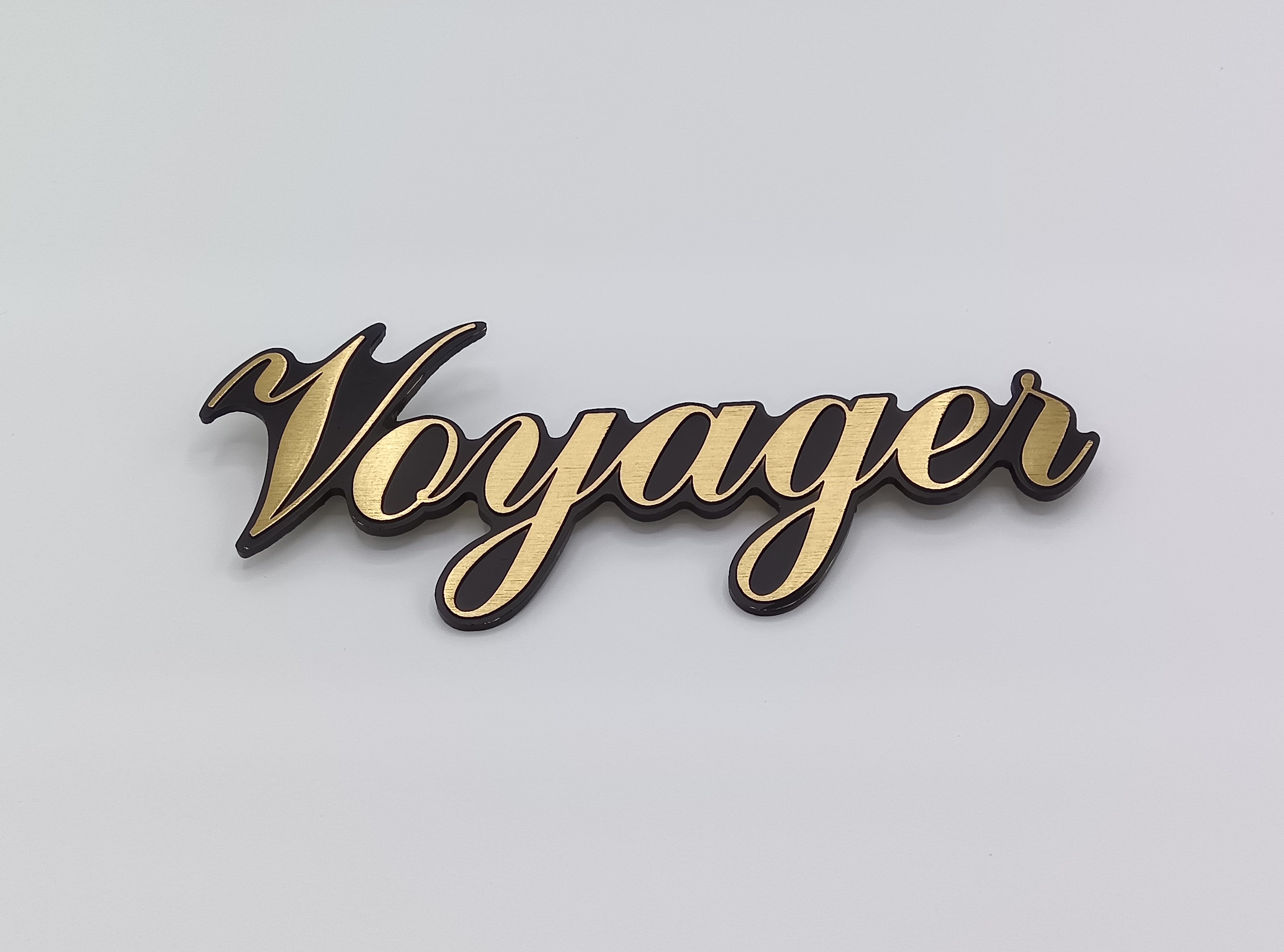 1983年 VOYAGER SIDE COVER EMBLEM "Voyager"